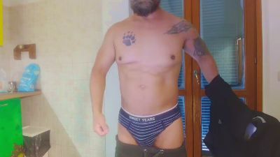 Mannextdoor1929 webcam model stream image