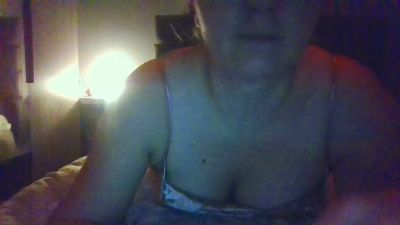 Blondiee38 webcam cam4 model stream image