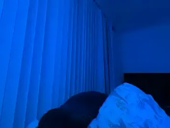 gogone2025 webcam stripchat model stream image