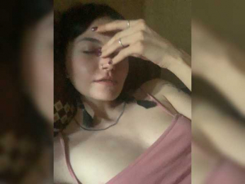 alisonriot webcam model stream image