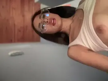 lauravasquez webcam model stream image