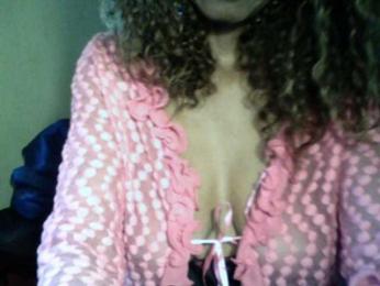 Famelapine webcam model stream image