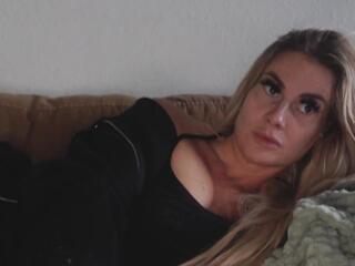 Kay Devon webcam model stream image