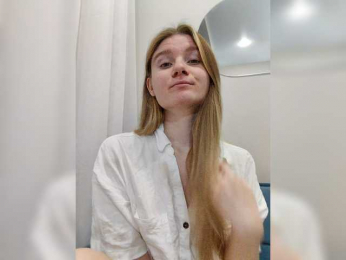 SweetPoison webcam model stream image