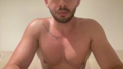 ema_72 webcam model stream image