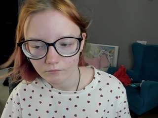 browneyess webcam model stream image