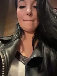 Tisha_Busty webcam model stream image