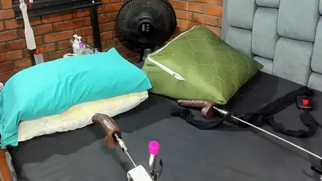 Couple_Gold69 webcam stripchat model stream image