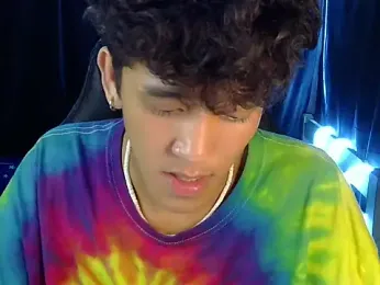 hugekenbigcock webcam stripchat model stream image