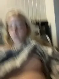 SeccySerena webcam model stream image