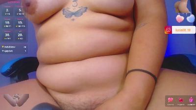 petite_lucy18 webcam model stream image