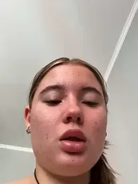 StephanieMur webcam model stream image