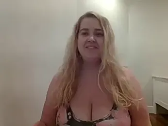 GracieMoon webcam model stream image