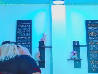 chloe-thunders webcam model stream image