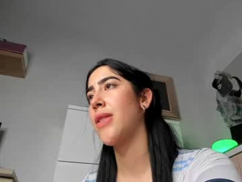 _gummies15 webcam model stream image