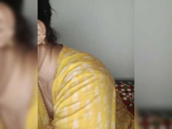 Misskissing webcam model stream image