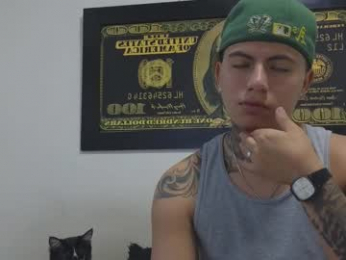 sahara_n_thiago webcam model stream image
