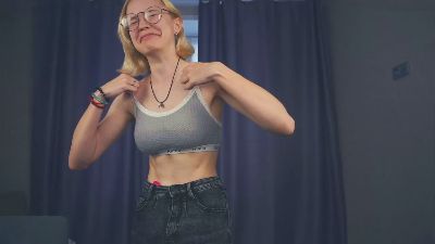 AlyceBurkert webcam model stream image