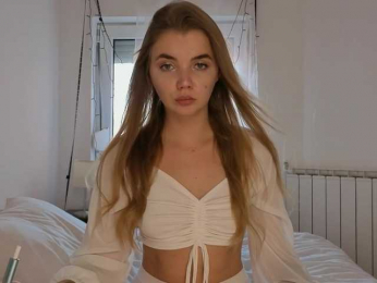 Trusty-dottie webcam model stream image