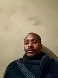 BlackXhosaStallion webcam model stream image