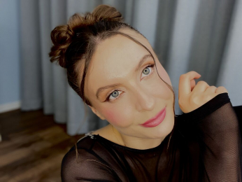 AmelieSkylar webcam livejasmin model stream image