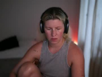 amiamore webcam chaturbate model stream image