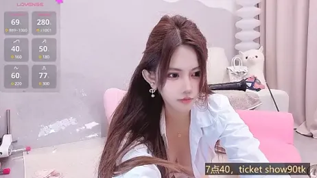 Selenaaaaa- webcam model stream image