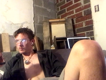 Paulhenry webcam model stream image