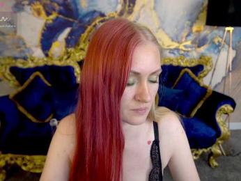 DramaQuenns webcam model stream image