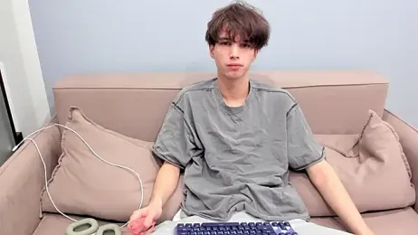 Ur_NextDoor_Boy webcam stripchat model stream image