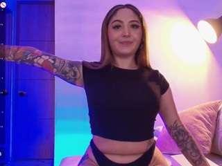 11emma webcam model stream image