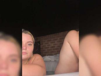 Kenzie webcam model stream image