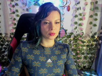 Cocochanell webcam model stream image