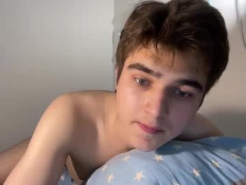 kris_robinson webcam model stream image
