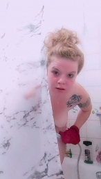 Milenacoquine webcam model stream image