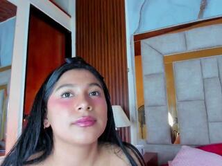 Linna Valencia webcam model stream image