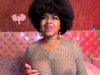 larajonnesx webcam camsoda model stream image