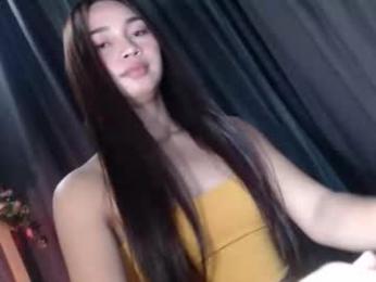 sweetiecum_tina webcam model stream image