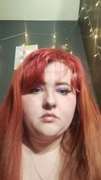 Trixiebust webcam model stream image