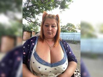 Miss-Tits2025 webcam model stream image