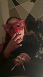 Marynikk_ webcam cam4 model stream image