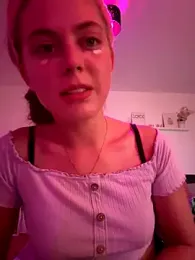 YoungLeo2006 webcam model stream image