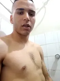 pika_de_me_ webcam model stream image