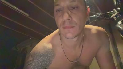 Mero87 webcam model stream image