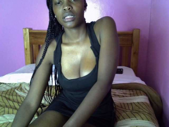 C-trisha webcam bongacams model stream image