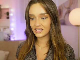 claramia webcam camsoda model stream image