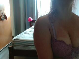 Jussara Medeiros webcam model stream image
