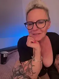 German_Milf webcam model stream image