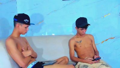 The_boys_at webcam cam4 model stream image