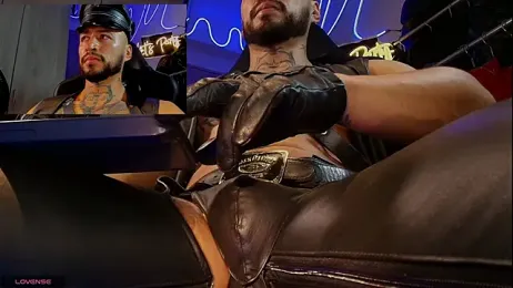 billyMayer_ webcam model stream image